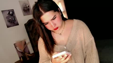 Ivy Morningstar online show from June 17, 1:08 am