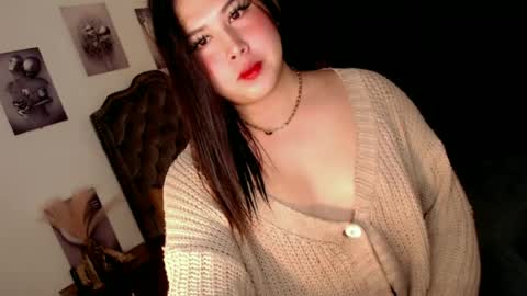 Ivy Morningstar online show from June 25, 2:00 am