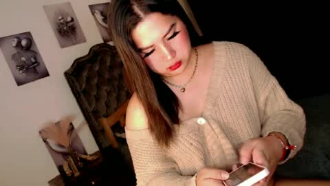 Ivy Morningstar online show from June 26, 1:10 am