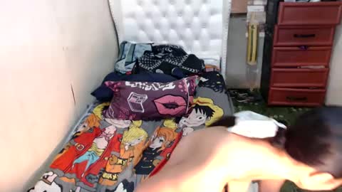 Snapshot of pinay_maex chatting on December 2, 4:31 am mae online show from December 2, 4:31 am