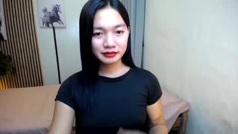 Shenna online show from November 24, 5:12 pm