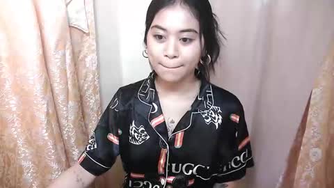 pinay_shinexxx online show from March 26, 8:20 am
