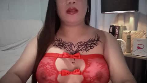 pinayloves online show from September 11, 10:43 pm