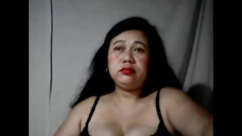 pinaymama12345 online show from January 16, 10:34 pm