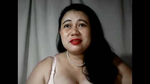 pinaymama12345 online show from September 10, 10:43 pm