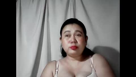 pinaymama12345 online show from March 21, 10:35 pm