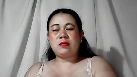 Snapshot of pinaymama12345 chatting on June 21, 10:23 pm pinaymama12345 online show from June 21, 10:23 pm