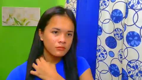 Snapshot of pinaymorena_rhowe chatting on December 2, 12:09 am pinaymorena_rhowe online show from December 2, 12:09 am