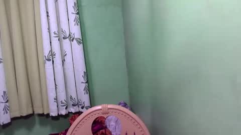 Snapshot of pinaymorena_rhowe chatting on December 4, 6:33 am pinaymorena_rhowe online show from December 4, 6:33 am