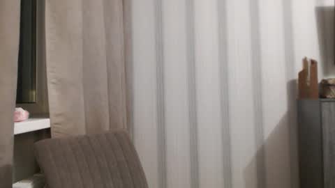       online show from October 16, 5:03 pm