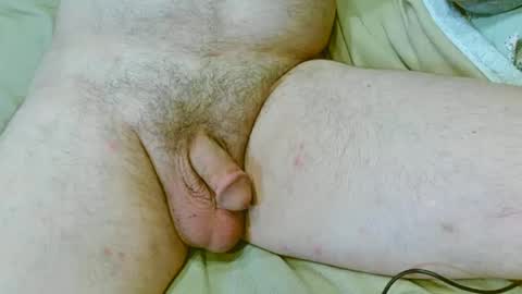 Snapshot of pinewoodman chatting on October 11, 6:34 am pinewoodman online show from October 11, 6:34 am