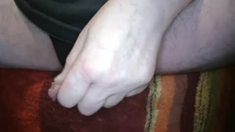 Snapshot of pinholder chatting on December 23, 5:39 am Michael online show from December 23, 5:39 am