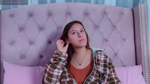 pink_bonnie online show from September 9, 12:26 pm