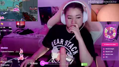 Snapshot of pink_girl0n chatting on February 18, 7:32 am Kitty online show from February 18, 7:32 am