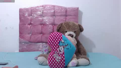 pink_love_25 online show from May 26, 3:46 am