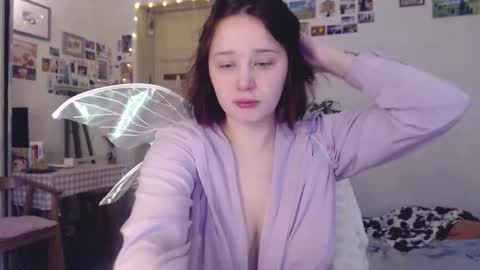 Snapshot of pink_soup chatting on February 9, 6:50 am Sony online show from February 9, 6:50 am