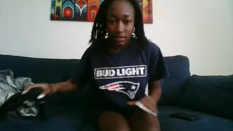 PinkyAura online show from January 7, 7:33 am