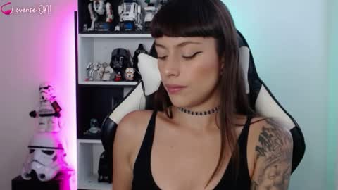 Emily online show from May 6, 5:07 pm