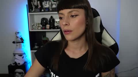 Emily online show from May 7, 7:52 pm