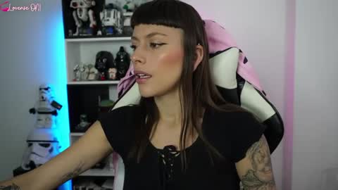 Emily online show from May 19, 3:40 pm