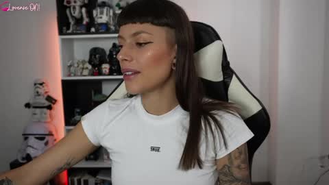 Emily online show from May 20, 3:18 pm