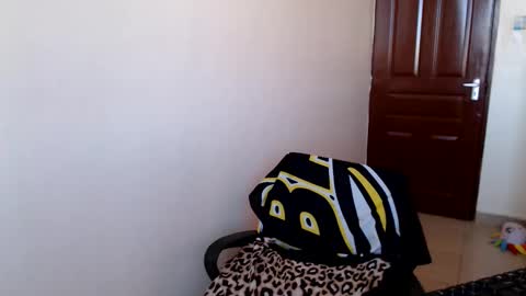 Snapshot of pinkdomina01 chatting on June 5, 11:27 am pinkdomina01 online show from June 5, 11:27 am