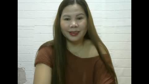 pinkishpusiemom18 online show from February 17, 9:30 pm