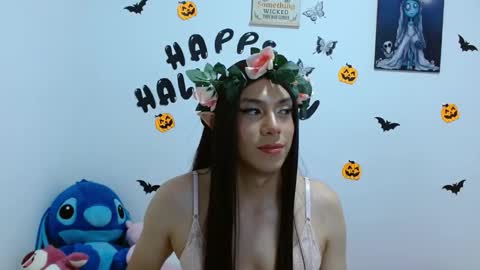 pinkluna0 online show from November 1, 2:46 am