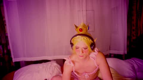 pinkpillbambi online show from January 19, 2:59 am