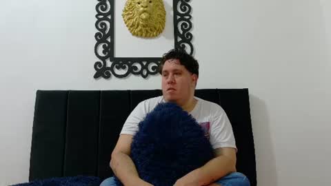 pinkqueen23 online show from June 9, 3:07 am