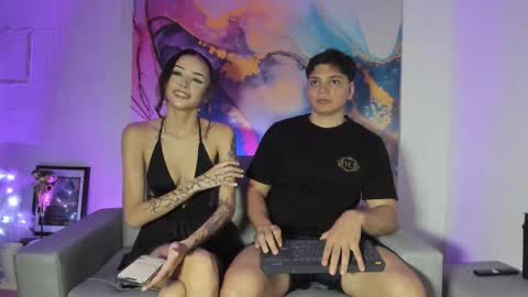 Snapshot of pinksmile_1 chatting on January 11, 1:10 am pinksmile_1 online show from January 11, 1:10 am