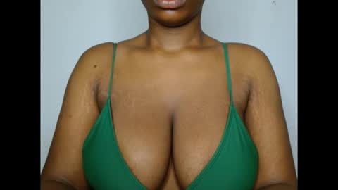 pinkxsugar online show from February 16, 3:46 am