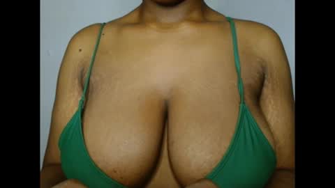 pinkxsugar online show from March 12, 7:31 pm