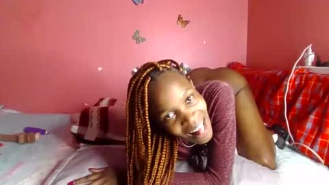 pinky_cockoo online show from March 2, 12:35 am