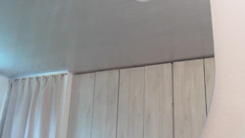 pinky_f00x online show from December 2, 7:42 pm