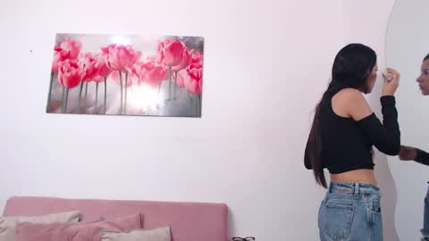 pinky_f00x online show from February 25, 7:34 pm
