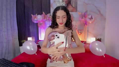 Snapshot of pinky_peach_ chatting on March 13, 2:51 am Peachy online show from March 13, 2:51 am