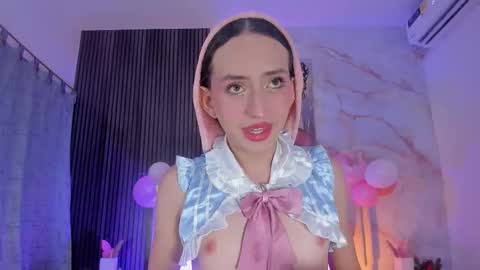 Snapshot of pinky_peach_ chatting on March 27, 4:40 am Peachy online show from March 27, 4:40 am