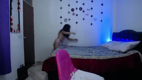 VIOLETA LOPEZ online show from February 21, 2:59 pm