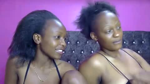 Snapshot of pinky_vy chatting on January 13, 8:15 am pinky online show from January 13, 8:15 am