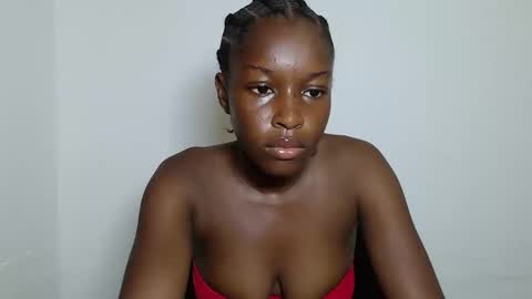 pinkykiki_247 online show from March 22, 3:37 pm