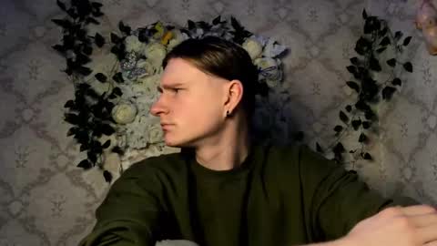 Incubus online show from March 27, 5:12 pm