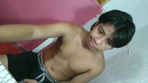 pinoy_fuckboyxxx online show from June 3, 9:23 am