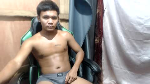 pinoy_fucker18 online show from June 20, 6:54 pm