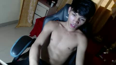 pinoyhotprincexxx online show from October 31, 3:18 am