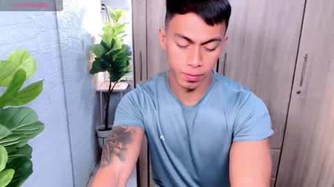 ethan online show from January 12, 4:39 am