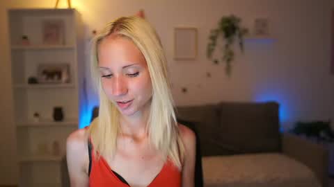 Piper Perri online show from July 9, 6:23 pm