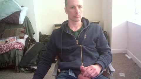 Snapshot of pipers1111 chatting on May 19, 3:40 pm pipers1111 online show from May 19, 3:40 pm