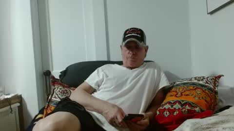 pirate334 online show from May 27, 1:35 am