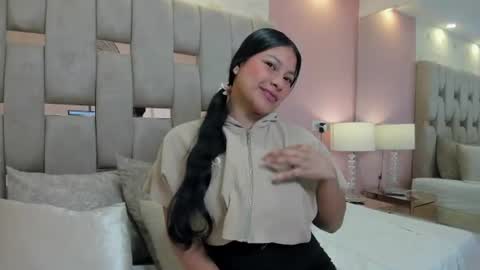 Pirly  online show from June 12, 5:45 pm